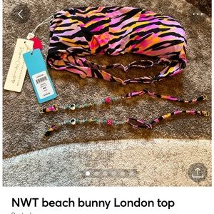 NWT beach bunny bikini top